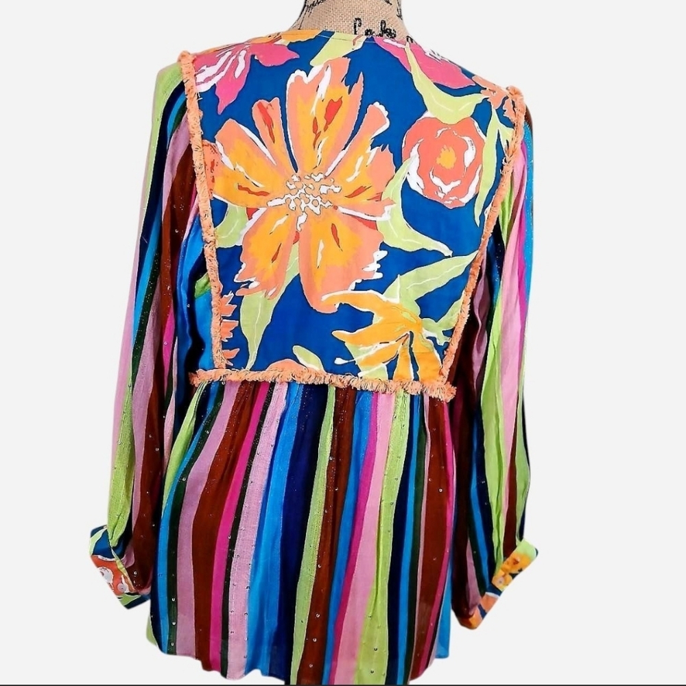 NEW Anthropologie VERB Tropical Rainbow Sequin Embroidered Peasant Top Medium - Picture 6 of 6